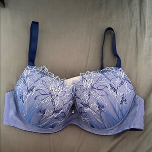 Chic Navy Floral Lace Bra